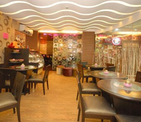 The New Marrion Hotel Bhubaneswar Exterior photo